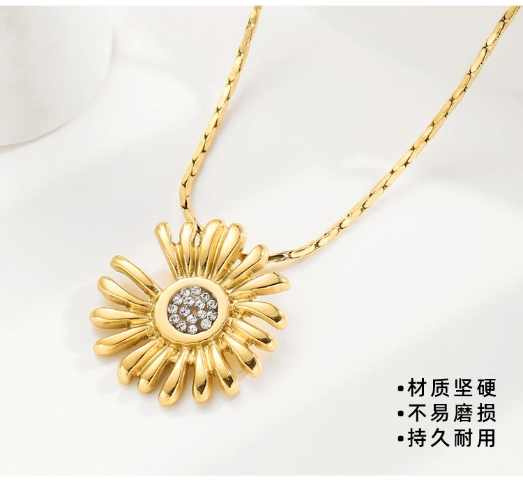 Diamond-Set Small Daisy Pendant Plated 14K Gold European Necklace