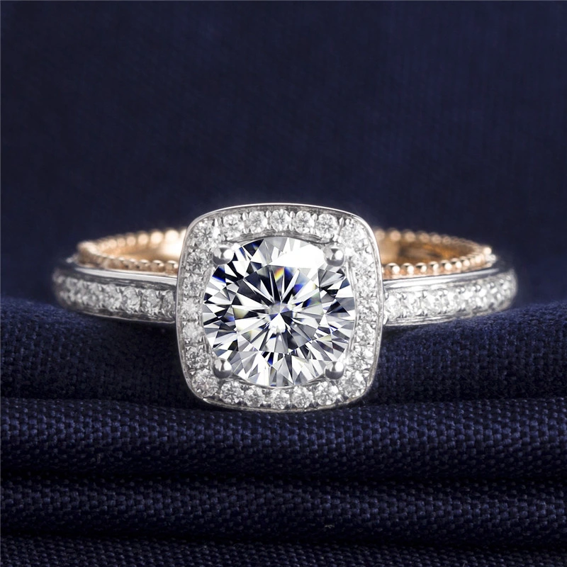 18K White Gold Moissanite Wedding Ring Customized Women&prime;s Engagement Moissanite Ring